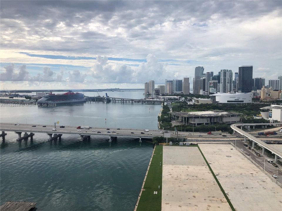 Vendido Recientemente: $251,900 (1 camas, 1 baños, 840 Pies cuadrados)