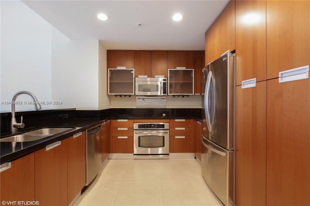 Vendido Recientemente: $625,000 (3 camas, 2 baños, 1735 Pies cuadrados)