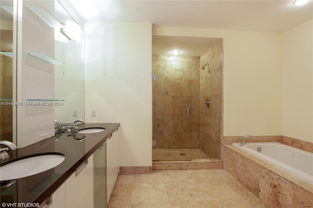 Vendido Recientemente: $625,000 (3 camas, 2 baños, 1735 Pies cuadrados)