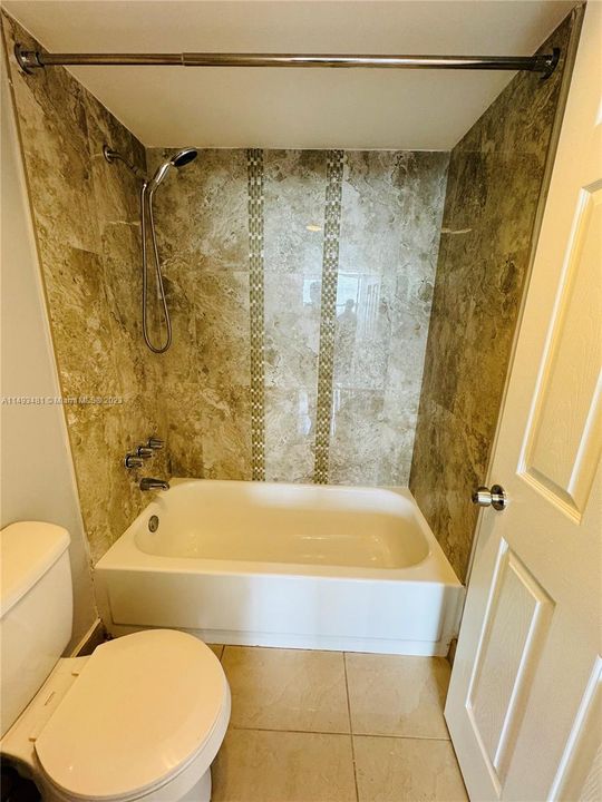 Недавно арендовано: $2,250 (2 спален, 2 ванн, 1222 Квадратных фут)