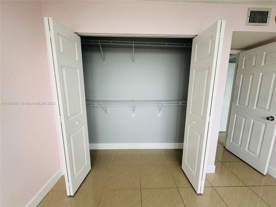 Недавно арендовано: $2,250 (2 спален, 2 ванн, 1222 Квадратных фут)