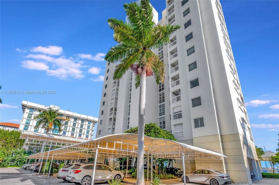 Vendido Recientemente: $1,595,000 (2 camas, 2 baños, 1530 Pies cuadrados)