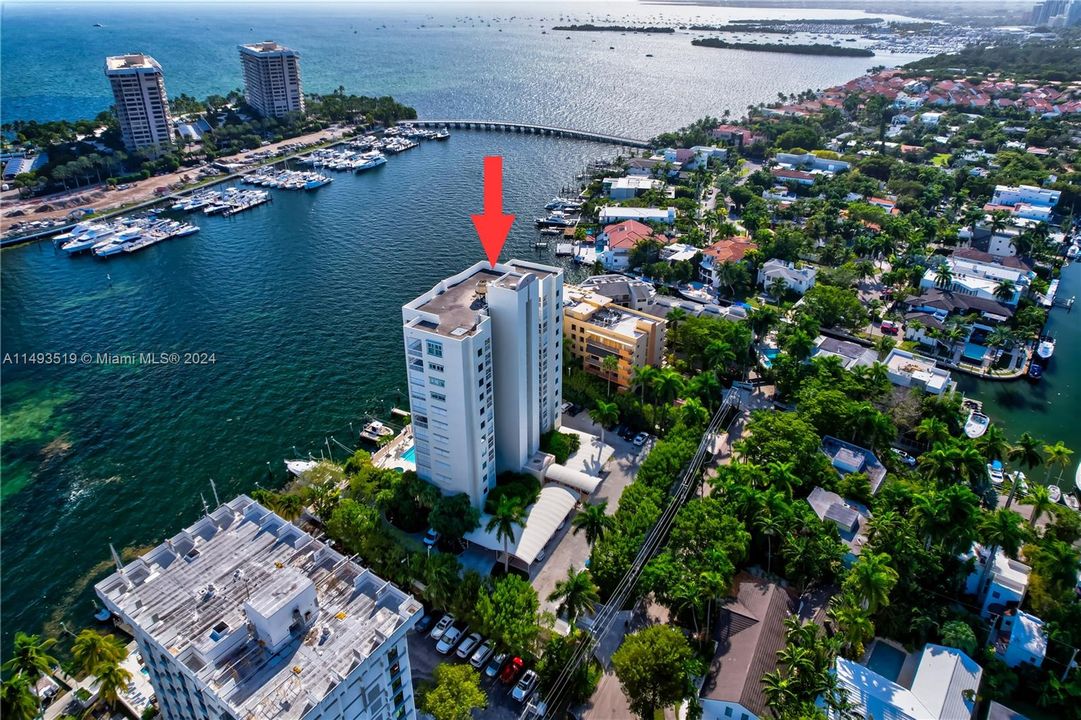 Vendido Recientemente: $1,595,000 (2 camas, 2 baños, 1530 Pies cuadrados)