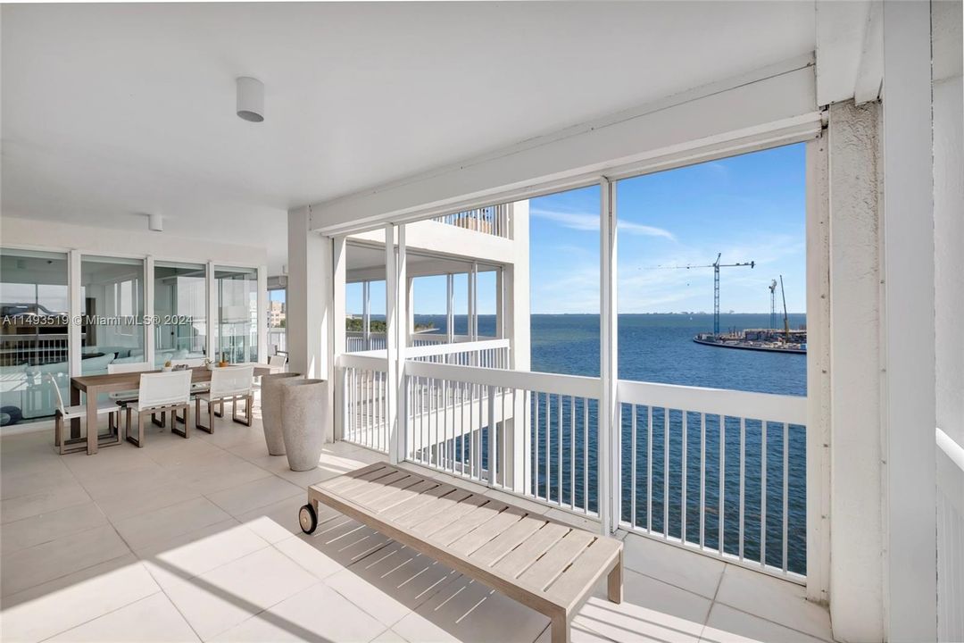 Vendido Recientemente: $1,595,000 (2 camas, 2 baños, 1530 Pies cuadrados)