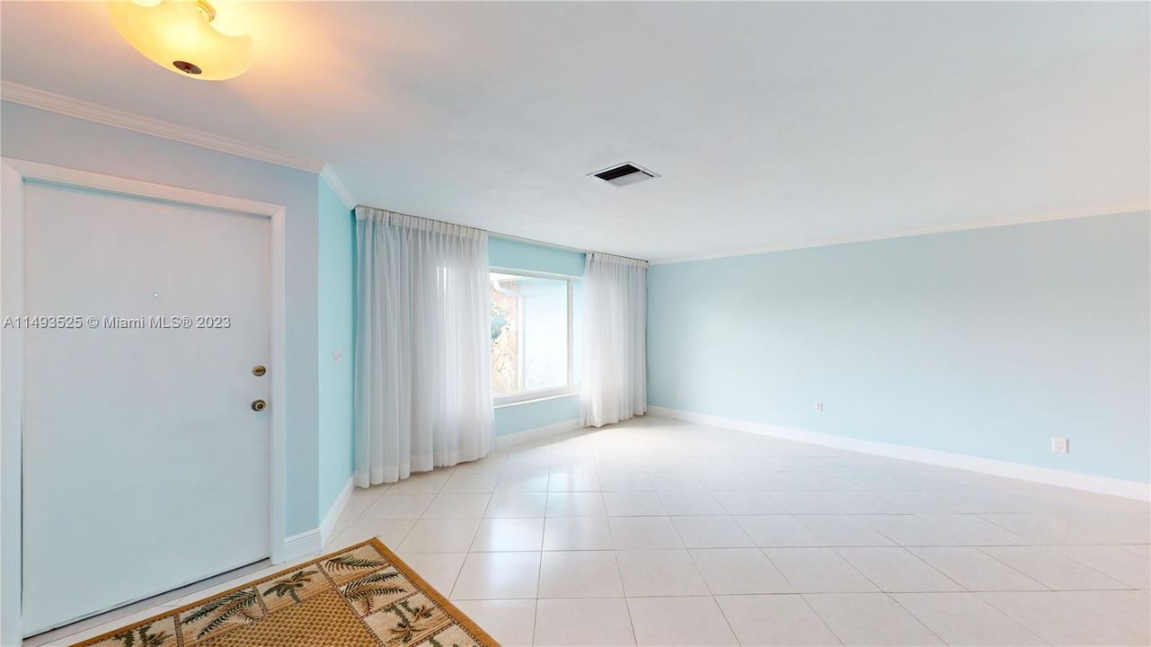 Active With Contract: $399,900 (2 beds, 2 baths, 0 Square Feet)