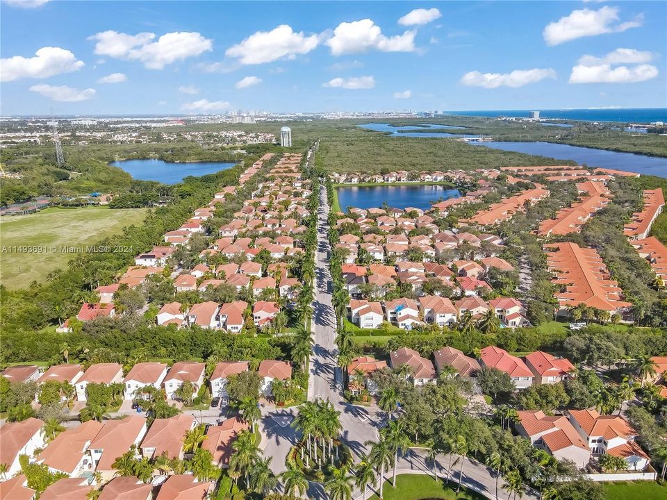 Recently Rented: $3,395 (2 beds, 2 baths, 1404 Square Feet)