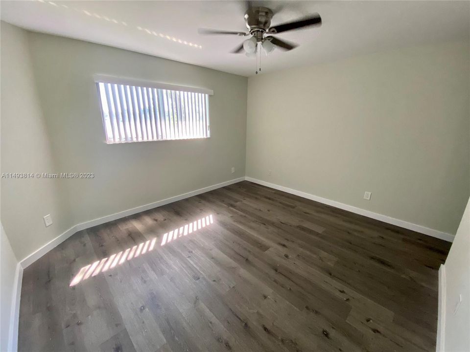 Recently Rented: $2,300 (2 beds, 2 baths, 1020 Square Feet)