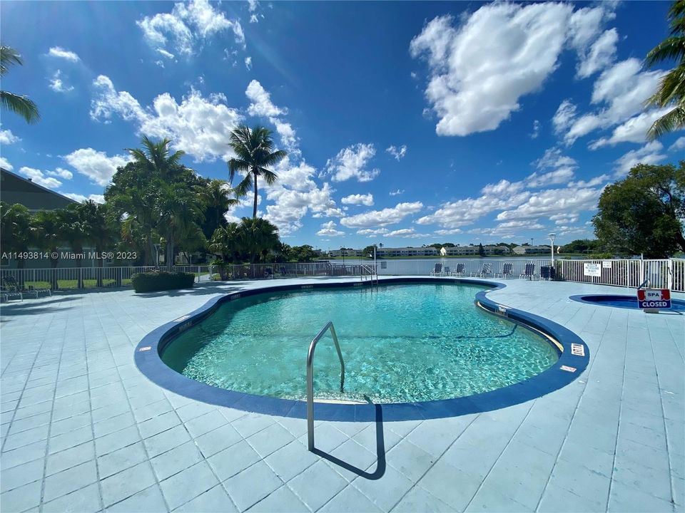 Recently Rented: $2,300 (2 beds, 2 baths, 1020 Square Feet)