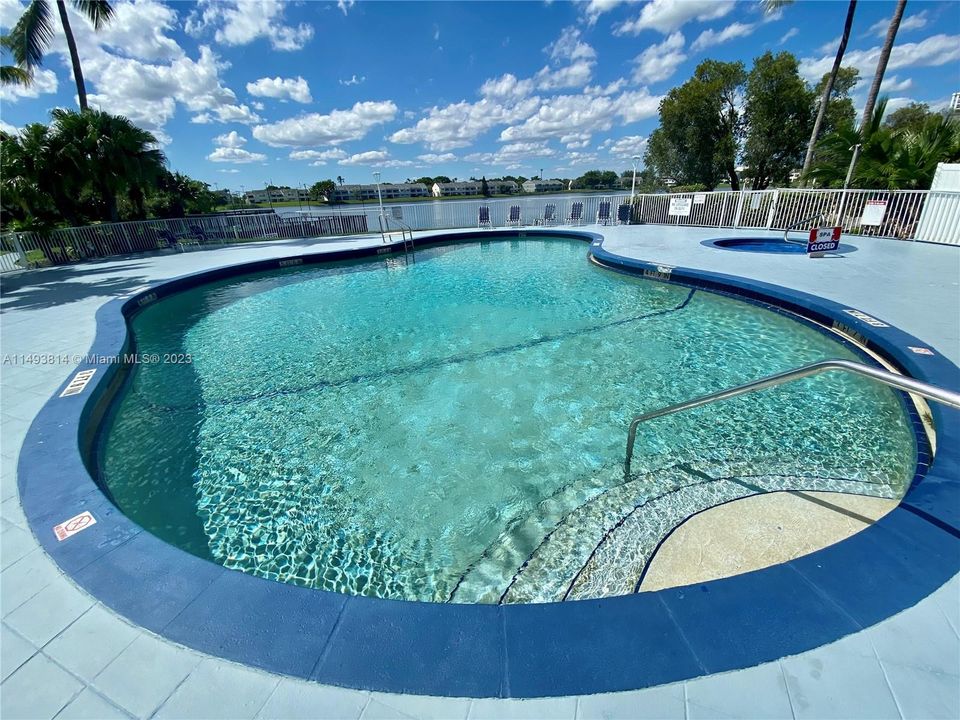 Recently Rented: $2,300 (2 beds, 2 baths, 1020 Square Feet)