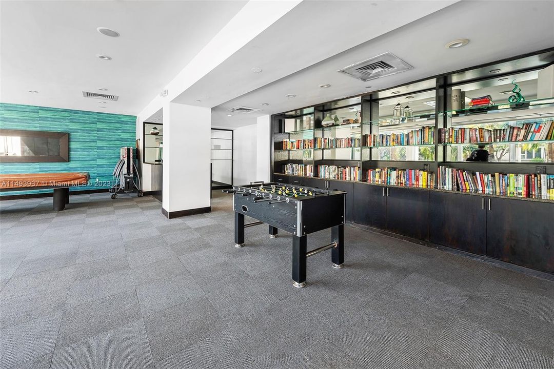 Vendido Recientemente: $499,000 (1 camas, 1 baños, 837 Pies cuadrados)