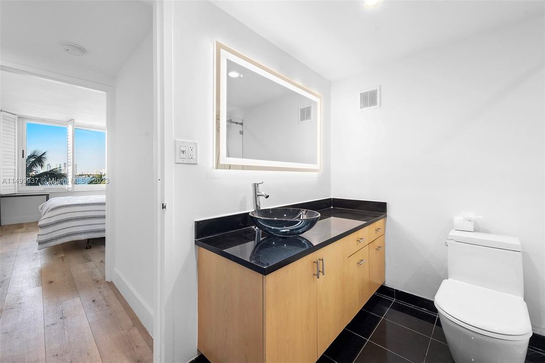 Vendido Recientemente: $499,000 (1 camas, 1 baños, 837 Pies cuadrados)