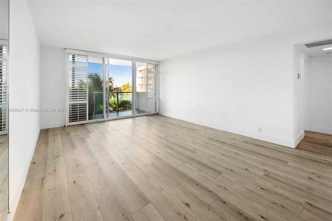 Vendido Recientemente: $499,000 (1 camas, 1 baños, 837 Pies cuadrados)