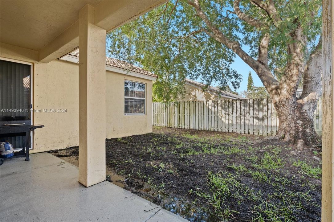 Recently Sold: $660,000 (3 beds, 2 baths, 1478 Square Feet)