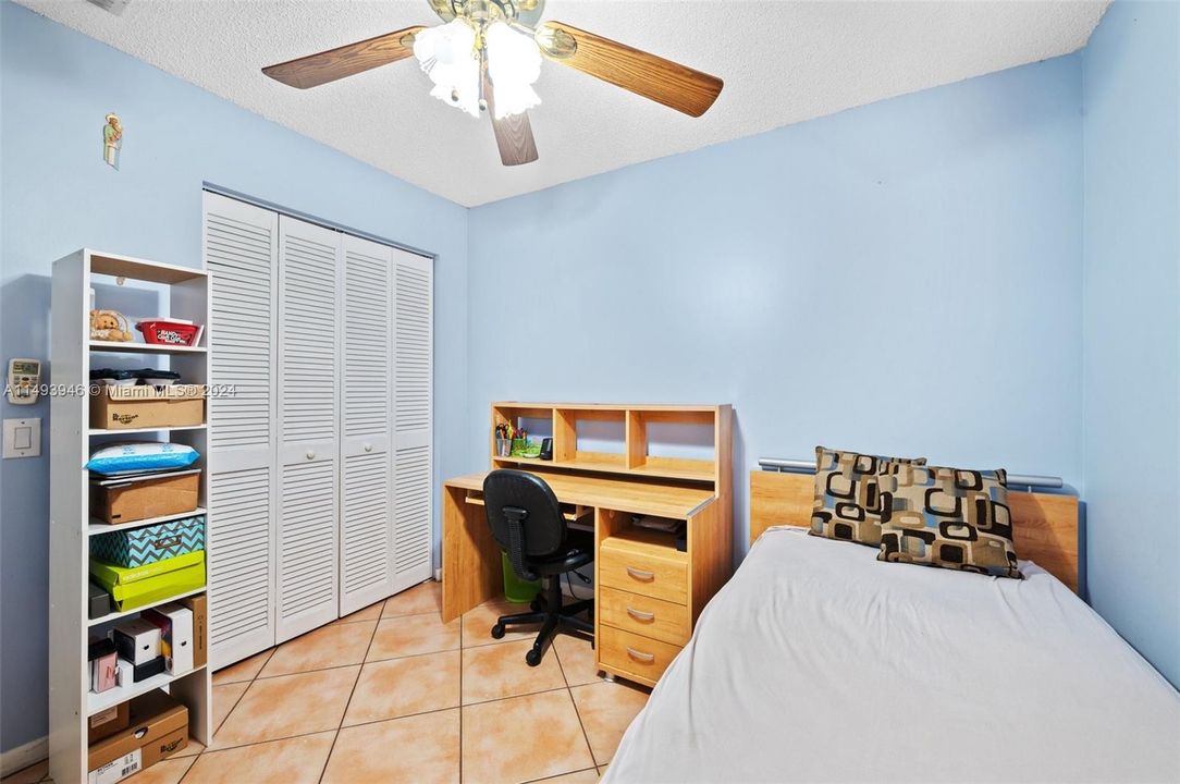 Recently Sold: $660,000 (3 beds, 2 baths, 1478 Square Feet)