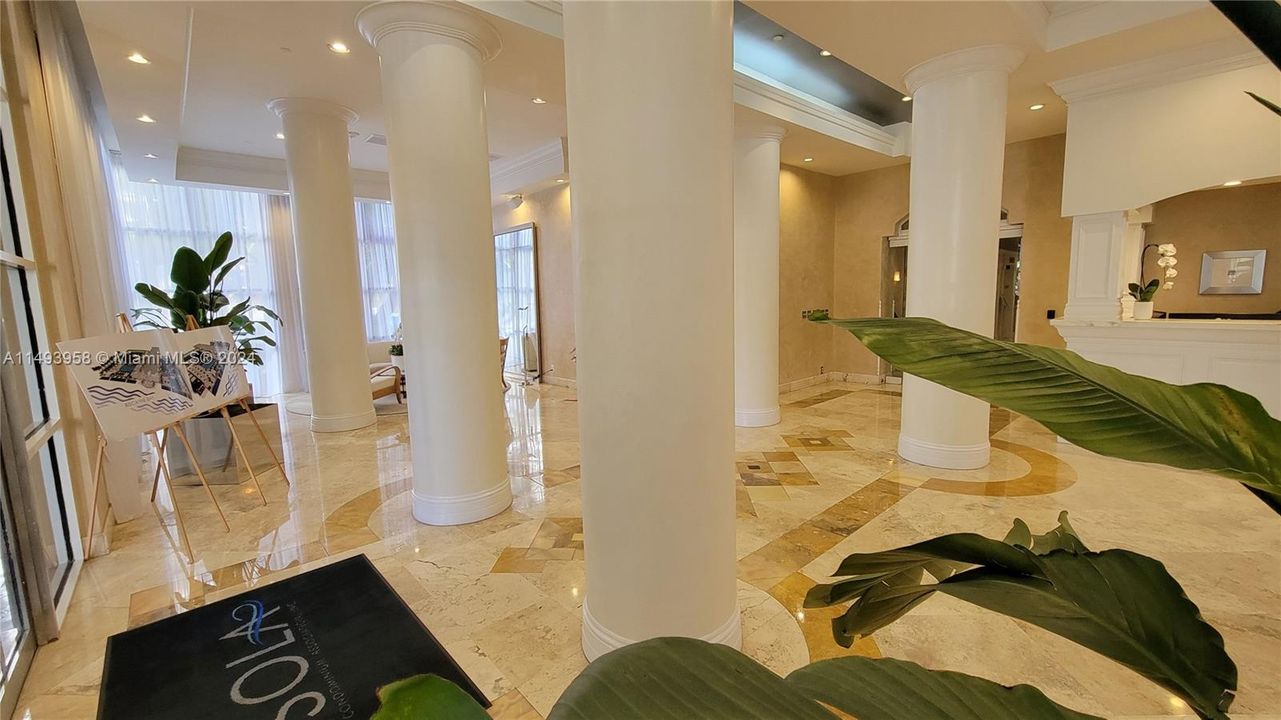 Недавно продано: $420,000 (1 спален, 1 ванн, 735 Квадратных фут)