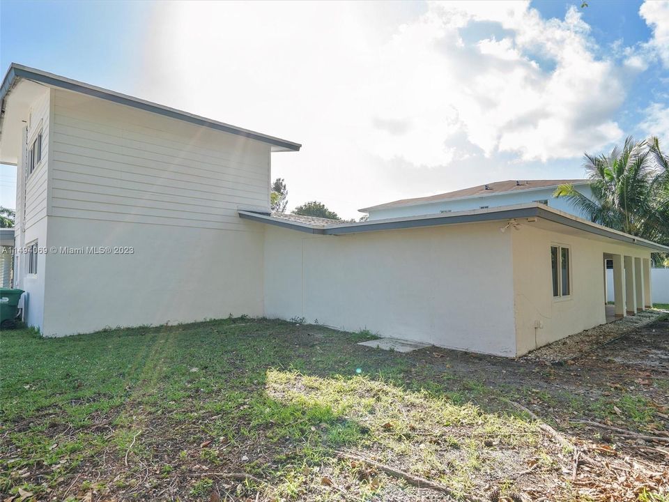 Recently Sold: $750,000 (5 beds, 4 baths, 2962 Square Feet)