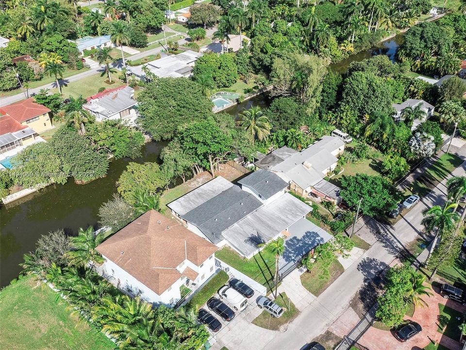 Recently Sold: $750,000 (5 beds, 4 baths, 2962 Square Feet)