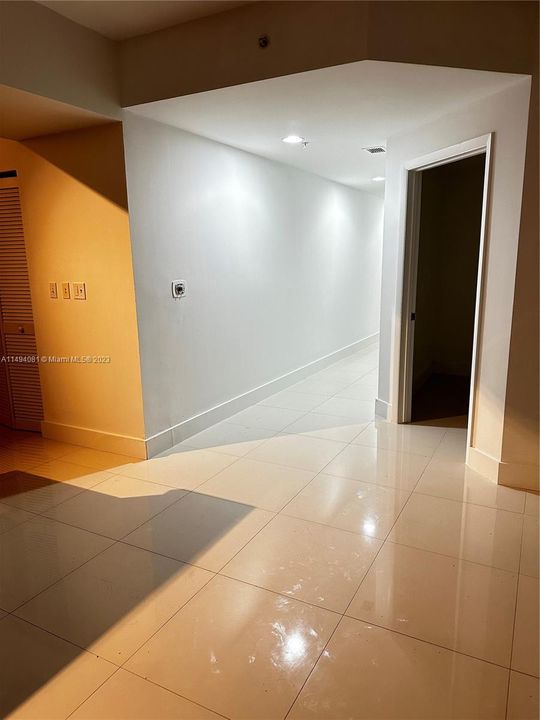 Недавно арендовано: $3,200 (1 спален, 2 ванн, 1006 Квадратных фут)