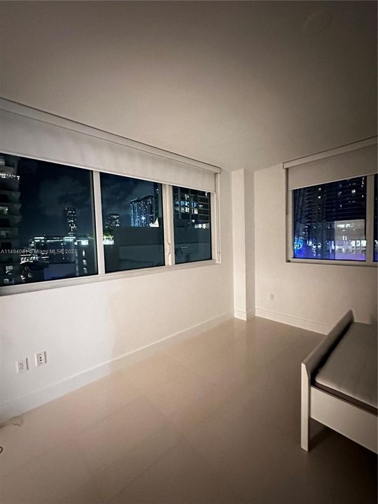 Недавно арендовано: $3,200 (1 спален, 2 ванн, 1006 Квадратных фут)