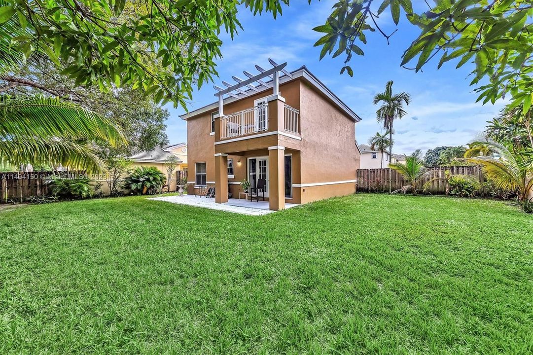 Recently Sold: $490,000 (3 beds, 2 baths, 1500 Square Feet)
