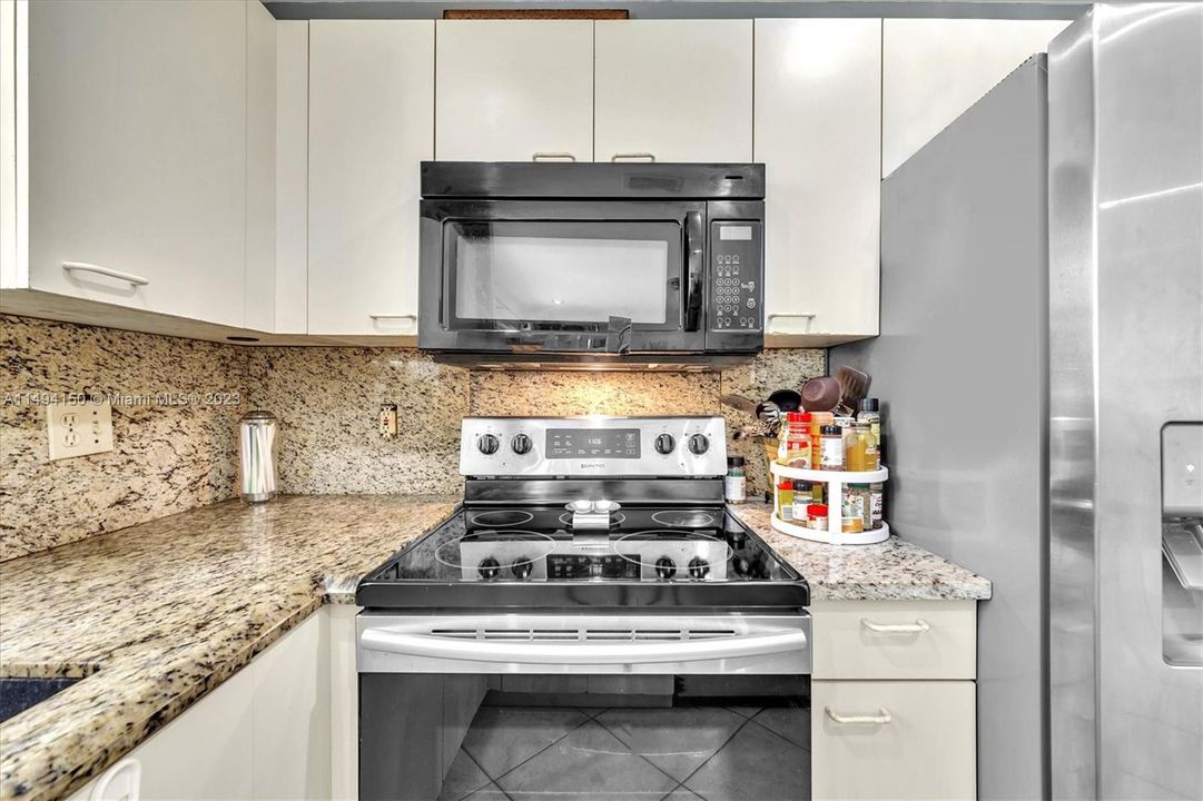 Recently Sold: $490,000 (3 beds, 2 baths, 1500 Square Feet)