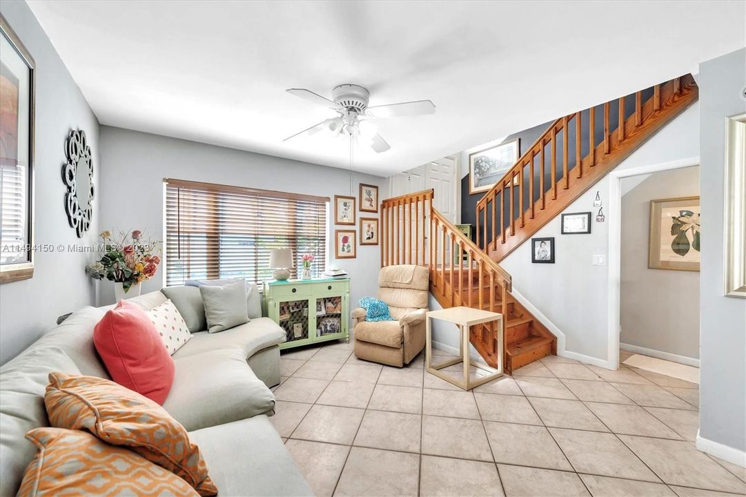 Recently Sold: $490,000 (3 beds, 2 baths, 1500 Square Feet)