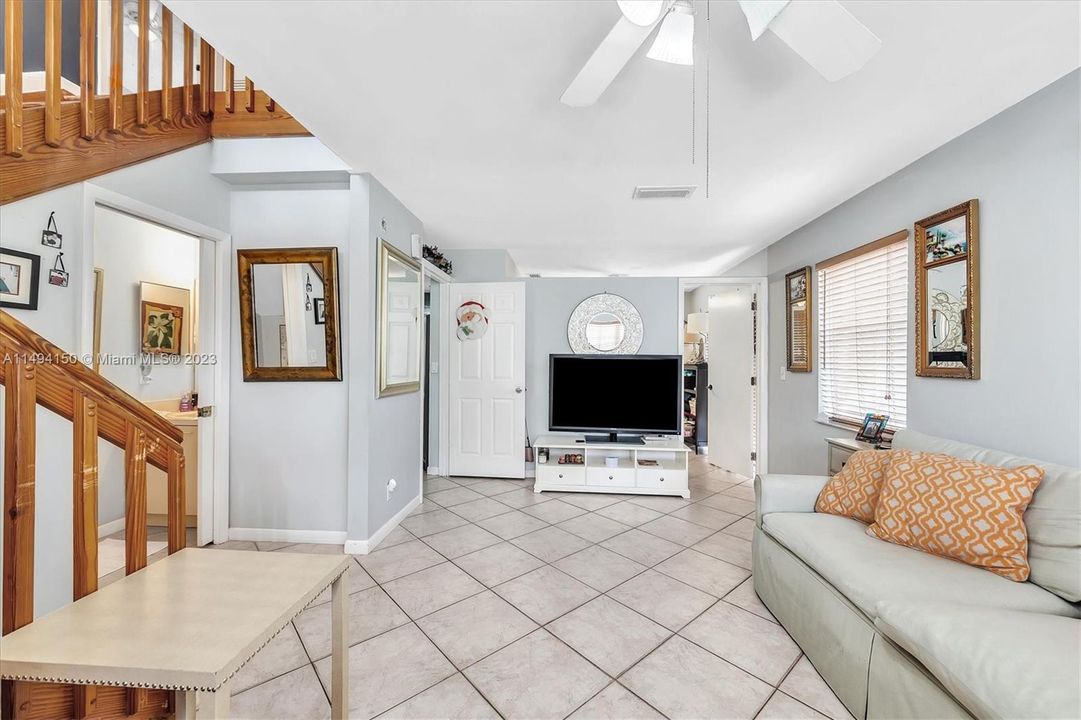 Recently Sold: $490,000 (3 beds, 2 baths, 1500 Square Feet)