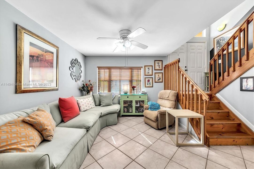 Recently Sold: $490,000 (3 beds, 2 baths, 1500 Square Feet)