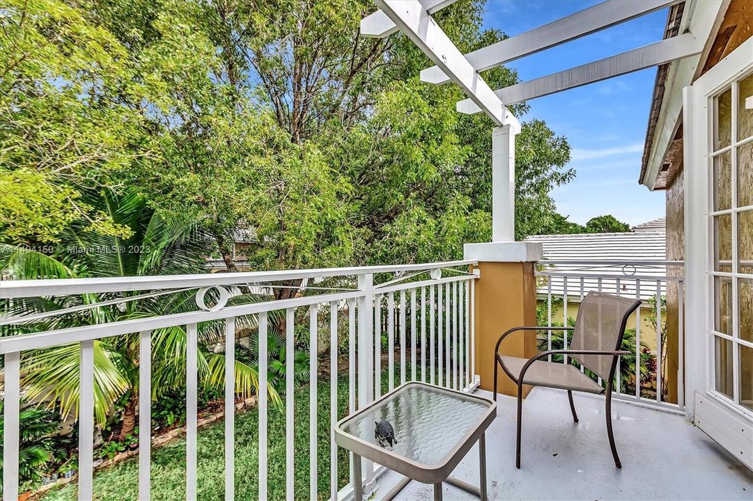 Recently Sold: $490,000 (3 beds, 2 baths, 1500 Square Feet)