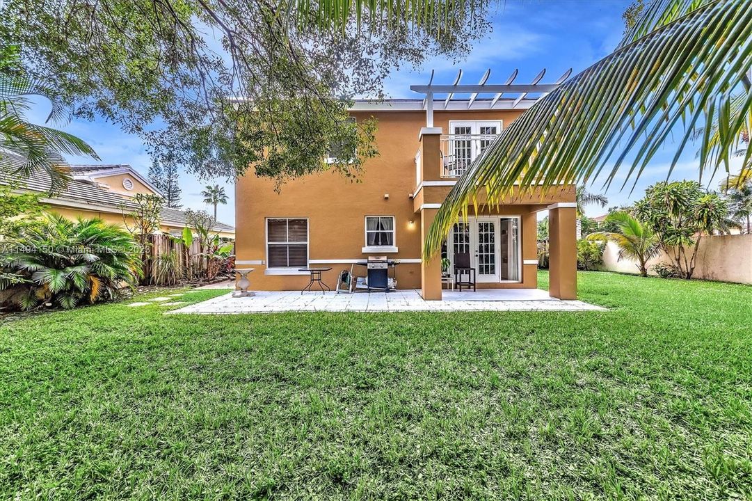 Recently Sold: $490,000 (3 beds, 2 baths, 1500 Square Feet)