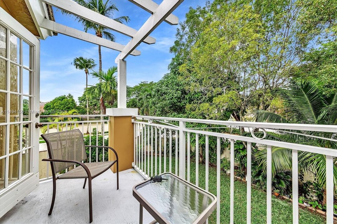 Recently Sold: $490,000 (3 beds, 2 baths, 1500 Square Feet)