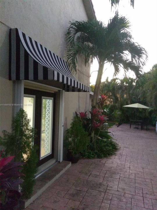 Recently Sold: $625,000 (4 beds, 2 baths, 0 Square Feet)