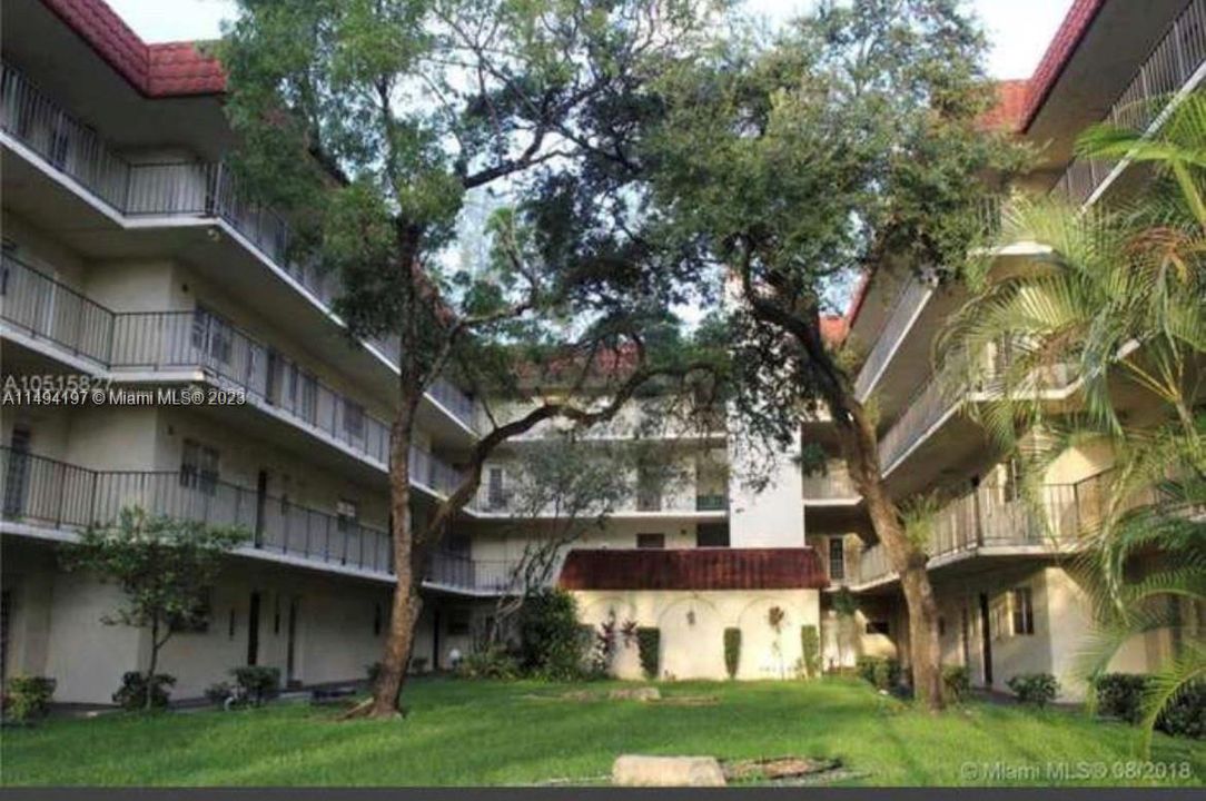 Recently Sold: $107,000 (1 beds, 1 baths, 1000 Square Feet)