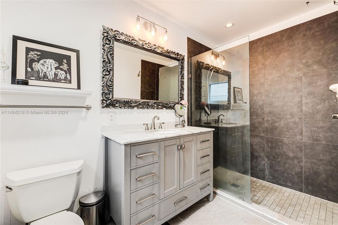 最近售出: $699,000 (3 贝兹, 2 浴室, 1766 平方英尺)