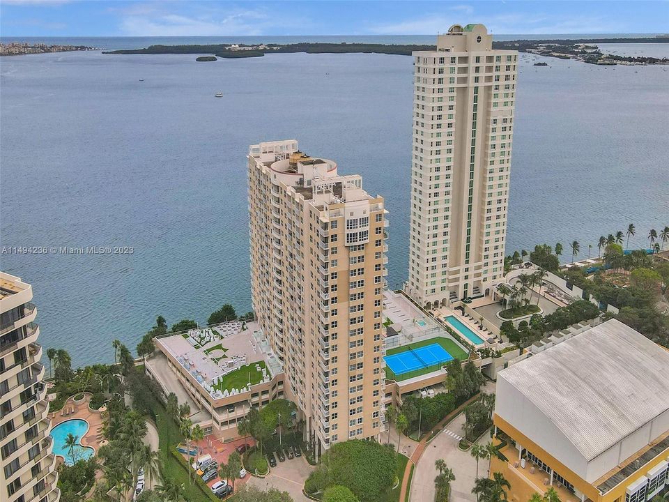 Недавно продано: $379,900 (1 спален, 1 ванн, 708 Квадратных фут)