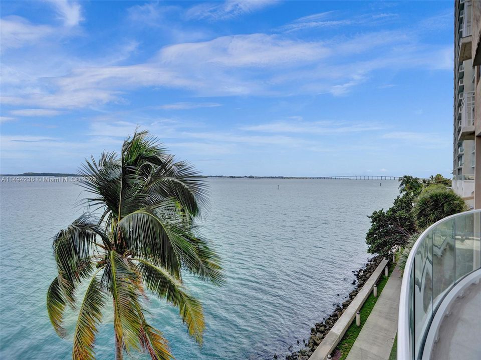 Недавно продано: $379,900 (1 спален, 1 ванн, 708 Квадратных фут)