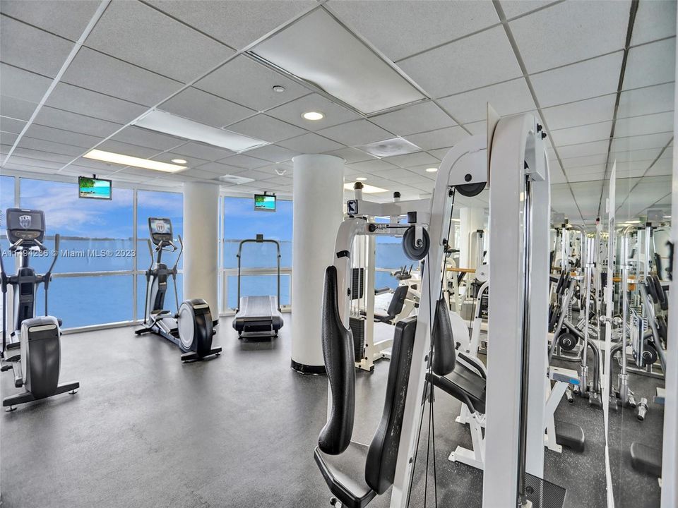 Недавно продано: $379,900 (1 спален, 1 ванн, 708 Квадратных фут)