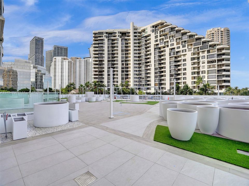 Недавно продано: $379,900 (1 спален, 1 ванн, 708 Квадратных фут)