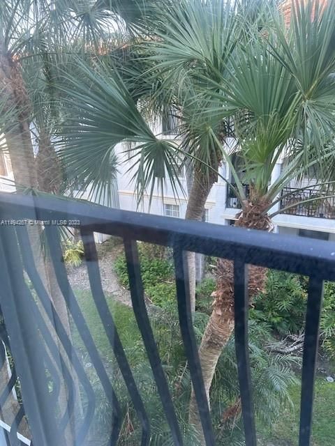 Недавно арендовано: $3,000 (2 спален, 2 ванн, 1077 Квадратных фут)