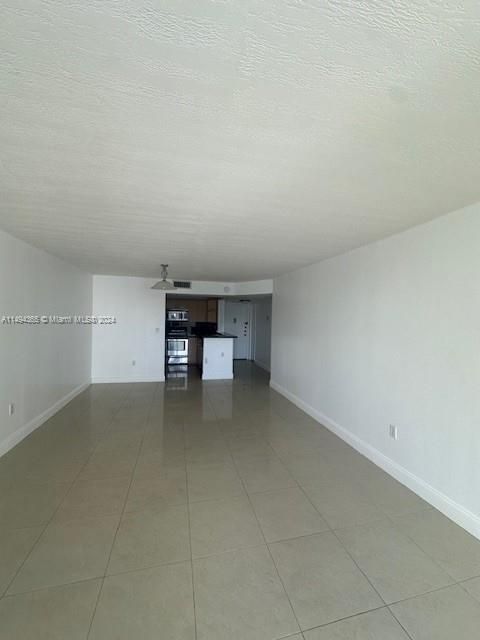 Недавно арендовано: $2,200 (1 спален, 1 ванн, 766 Квадратных фут)