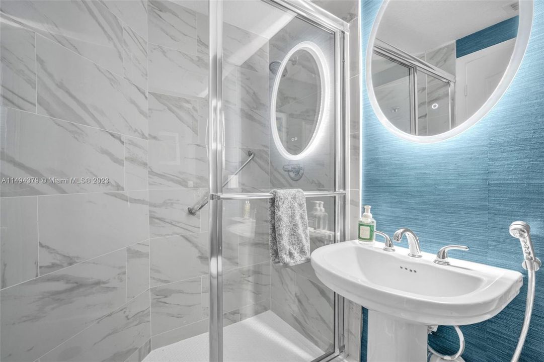 最近售出: $590,000 (3 贝兹, 3 浴室, 1790 平方英尺)