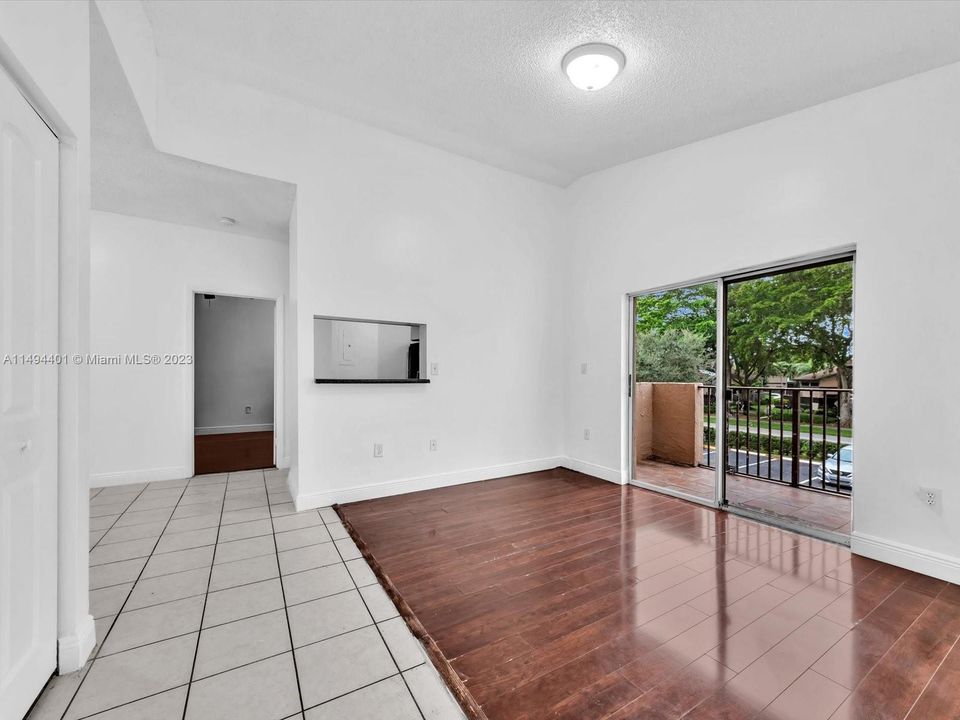 Recently Rented: $2,100 (2 beds, 2 baths, 854 Square Feet)