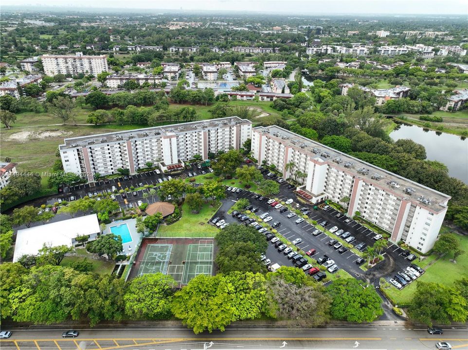 Recently Sold: $170,000 (2 beds, 2 baths, 1100 Square Feet)