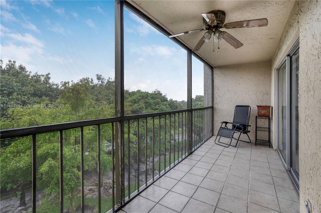 Recently Sold: $170,000 (2 beds, 2 baths, 1100 Square Feet)