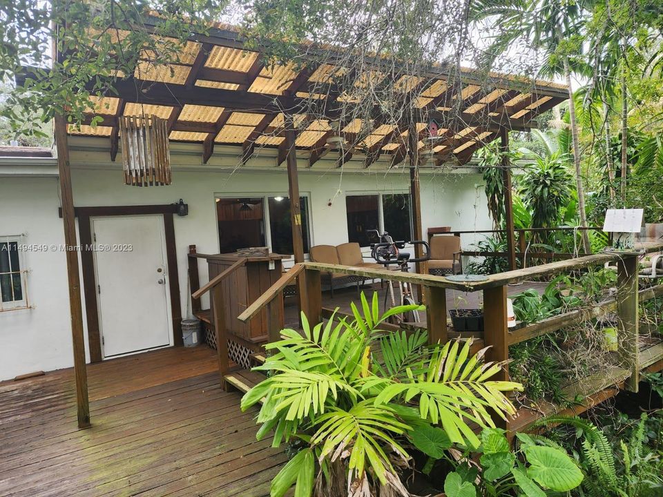 Недавно продано: $2,400,000 (3 спален, 3 ванн, 2980 Квадратных фут)