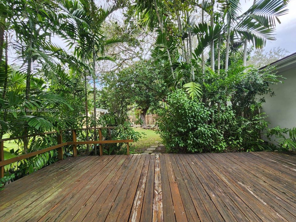 Недавно продано: $2,400,000 (3 спален, 3 ванн, 2980 Квадратных фут)