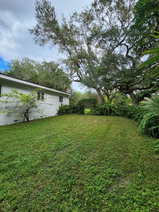 Недавно продано: $2,400,000 (3 спален, 3 ванн, 2980 Квадратных фут)