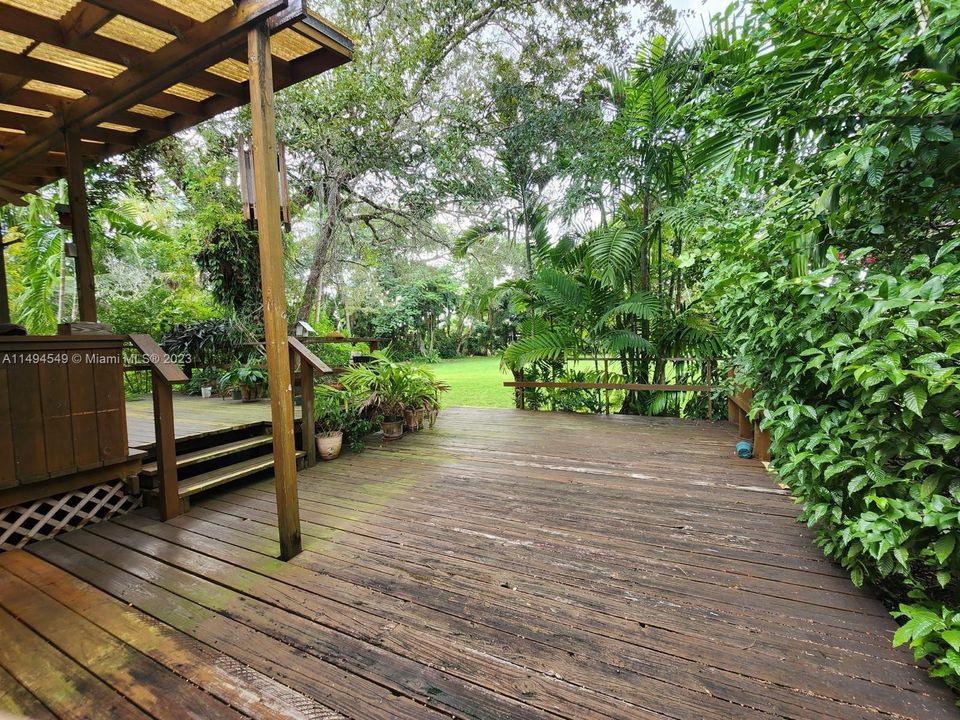 Недавно продано: $2,400,000 (3 спален, 3 ванн, 2980 Квадратных фут)