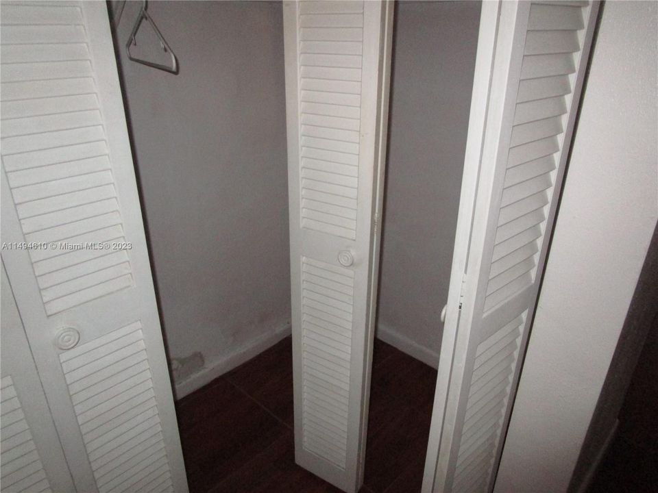 Недавно арендовано: $1,400 (1 спален, 1 ванн, 850 Квадратных фут)