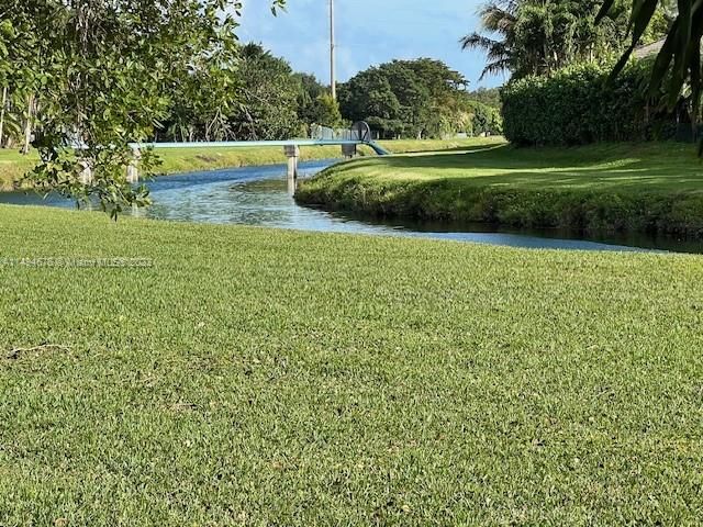 Недавно арендовано: $2,300 (2 спален, 1 ванн, 1100 Квадратных фут)